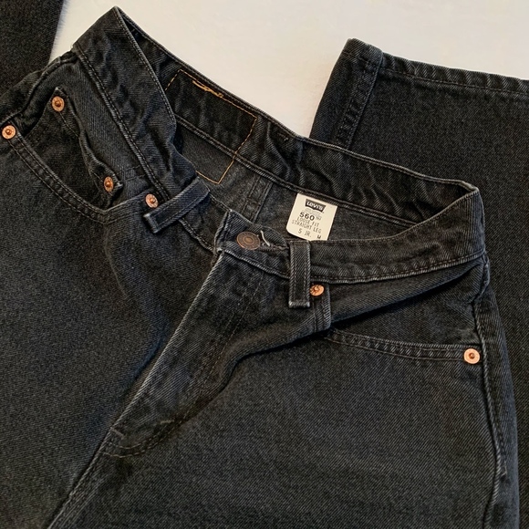 LEVI'S Vintage 560 High Waisted Jeans 5 - Picture 5 of 7